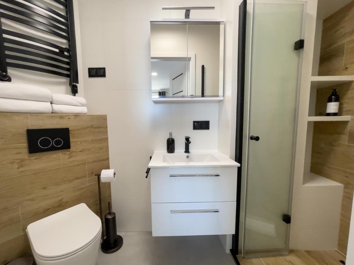 Urban Apartments Premium Baildona 18A, Free Garage, Self Check-In Katowice Ngoại thất bức ảnh